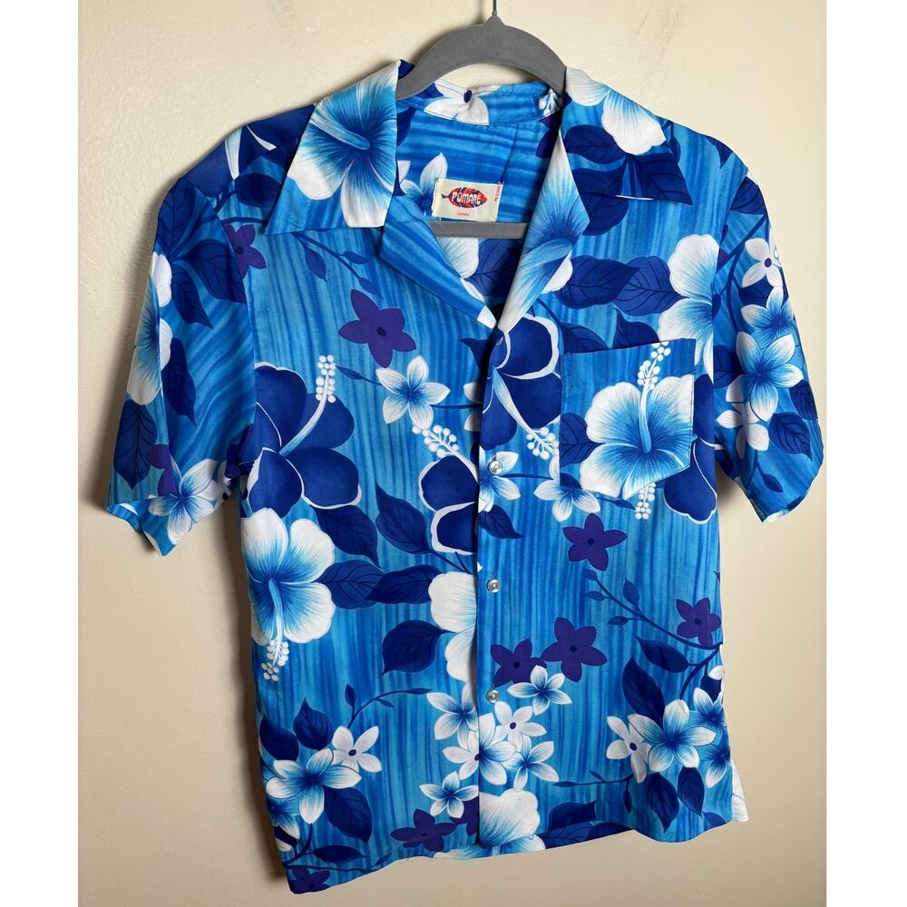 Vintage Pomare Brand Hawaiian Tropical Aloha Shirt, Women’s size small/medium.